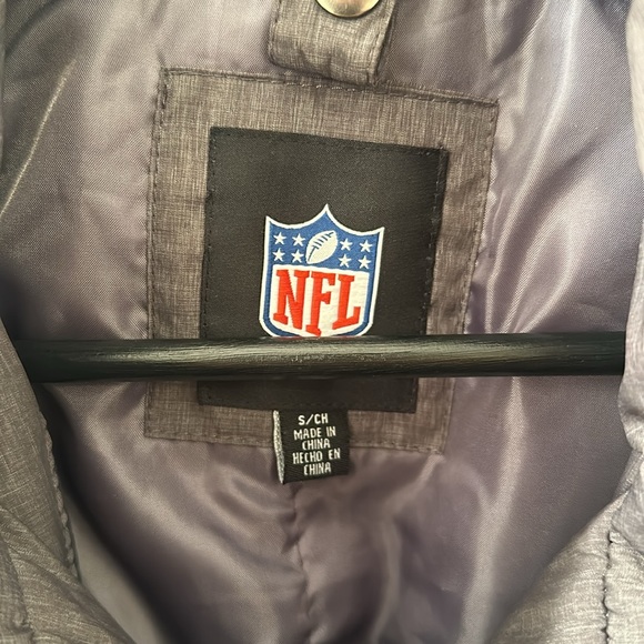 New England Patriots Jacket Size S - Picture 5 of 9